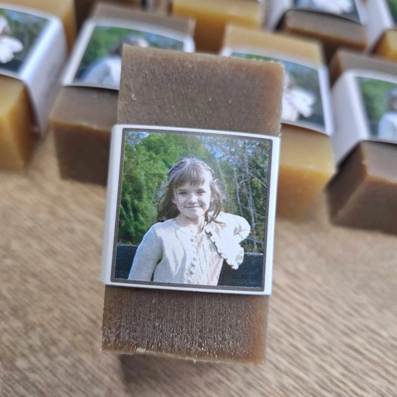 Demi savon artisanal personnalisé
