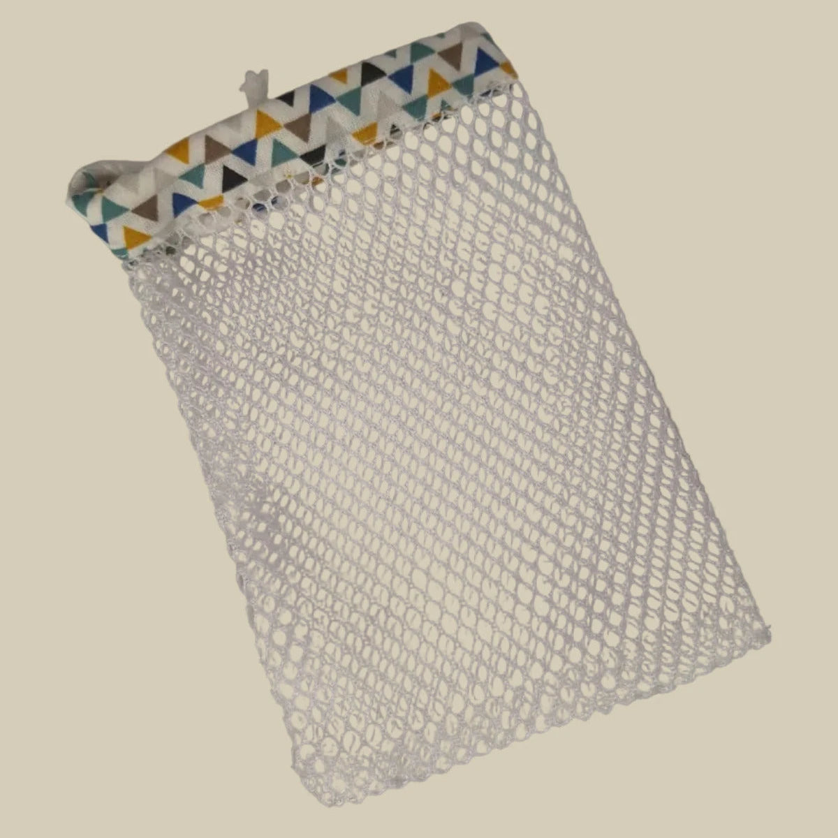 Filet à savon motif triangles zéro déchet LN Cosmétique