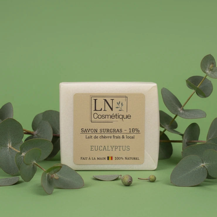 Savon au lait de chèvre parfum eucalyptus LN Cosmétique saponifié à froid