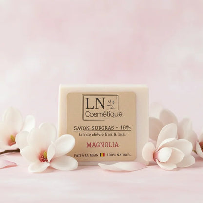 Savon au lait de chèvre parfum magnolia LN Cosmétique saponifié à froid