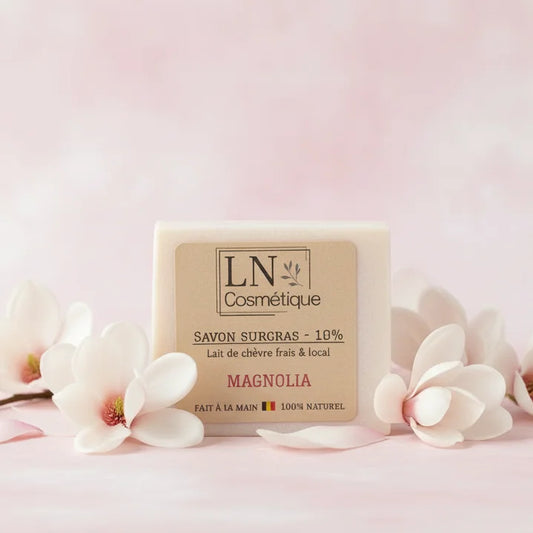 Savon au lait de chèvre parfum magnolia LN Cosmétique saponifié à froid