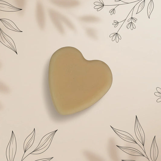 Savon au lait de chèvre neutre forme coeur LN Cosmétique saponifié à froid bébé